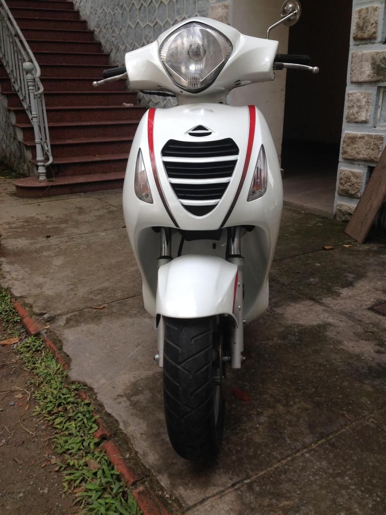 Honda PSI 150 đời 2/2008, màu trắng sipo , 100% chưa bung đầu , zin toàn bộ..giá 58T - 1