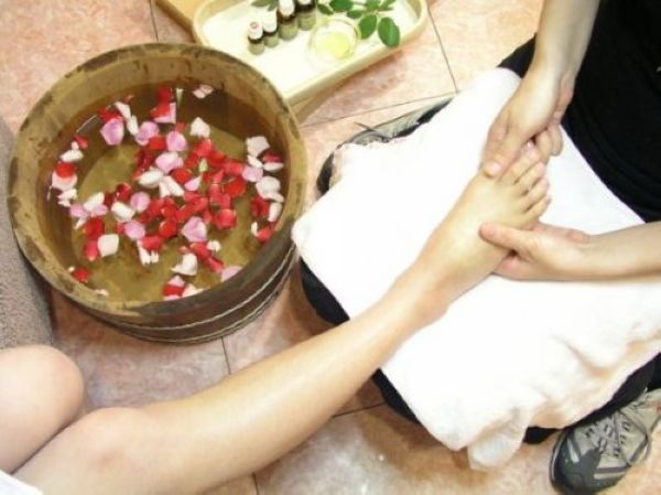 foot massage