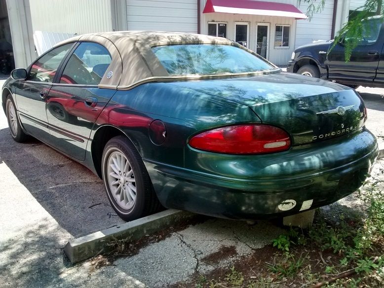  photo used-auto-parts-online-for sale-98 Chrysler Concord 3.jpg