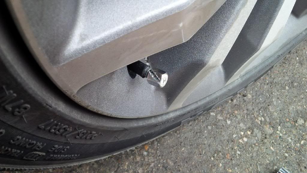 Corroded Metal Valve Cap Removal with pics 8th Generation Honda Civic