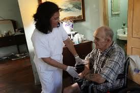 Elderly Home Care (c) mathewnessen mobile hairdresser for the elderly